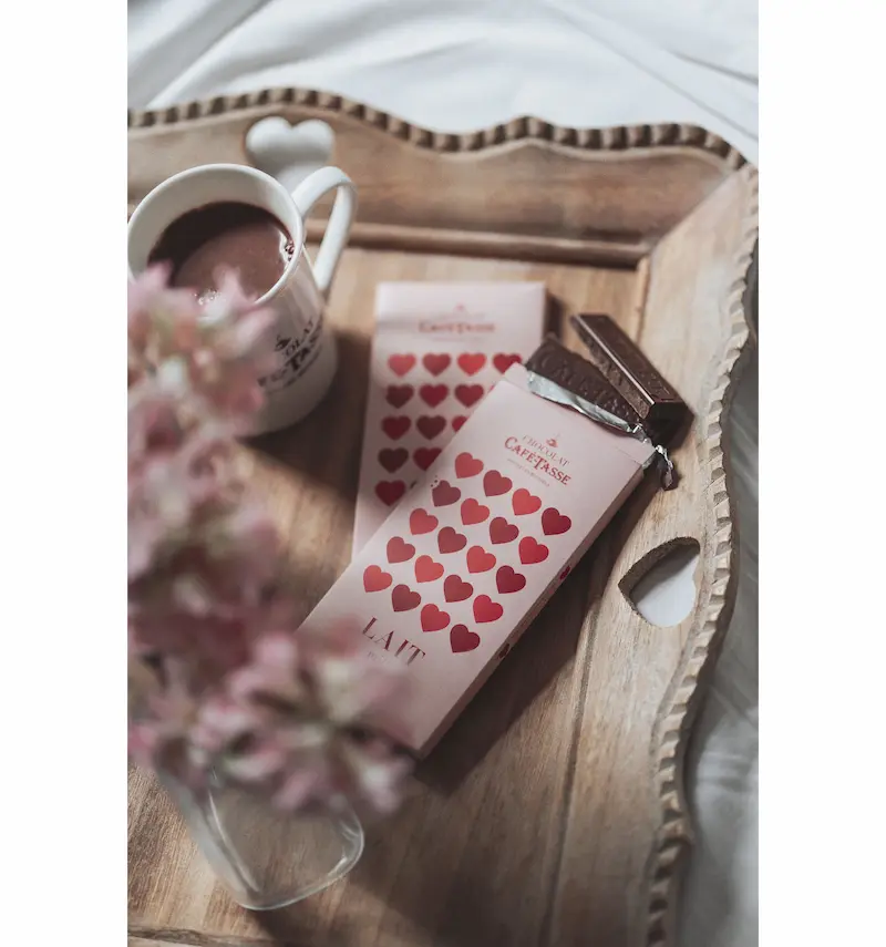 tablette chocolat lait love café tasse